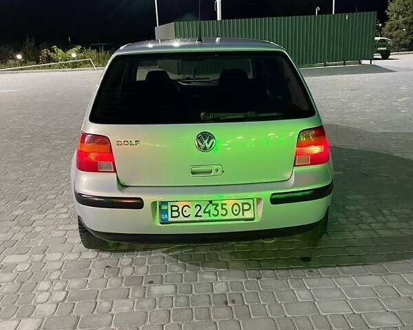 Сірий Фольксваген Гольф, об'ємом двигуна 1.39 л та пробігом 336 тис. км за 2700 $, фото 1 на Automoto.ua