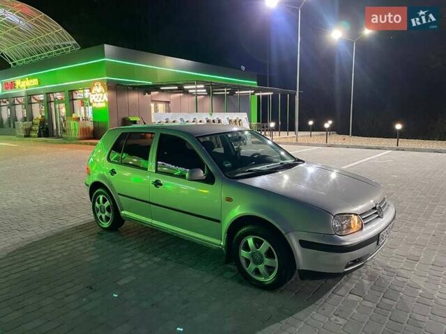 Сірий Фольксваген Гольф, об'ємом двигуна 1.39 л та пробігом 336 тис. км за 2700 $, фото 4 на Automoto.ua