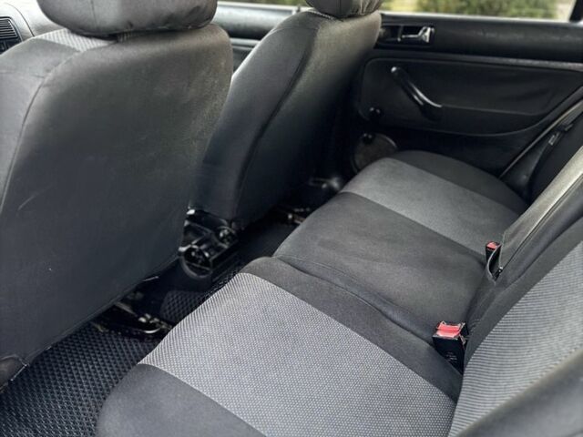 Сірий Фольксваген Гольф, об'ємом двигуна 1.4 л та пробігом 350 тис. км за 2300 $, фото 8 на Automoto.ua