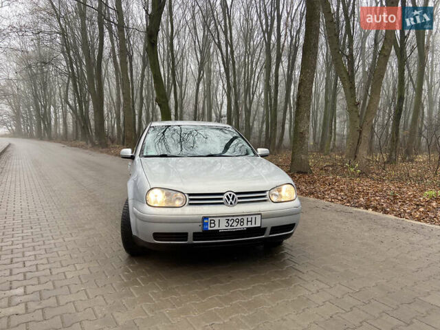 Сірий Фольксваген Гольф, об'ємом двигуна 1.6 л та пробігом 294 тис. км за 3399 $, фото 2 на Automoto.ua