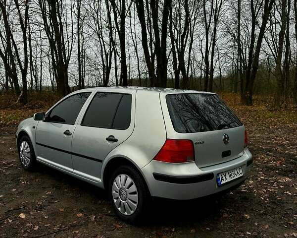 Серый Фольксваген Гольф, объемом двигателя 1.39 л и пробегом 251 тыс. км за 4500 $, фото 10 на Automoto.ua