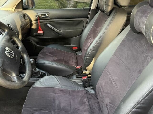 Серый Фольксваген Гольф, объемом двигателя 1.6 л и пробегом 265 тыс. км за 3499 $, фото 5 на Automoto.ua