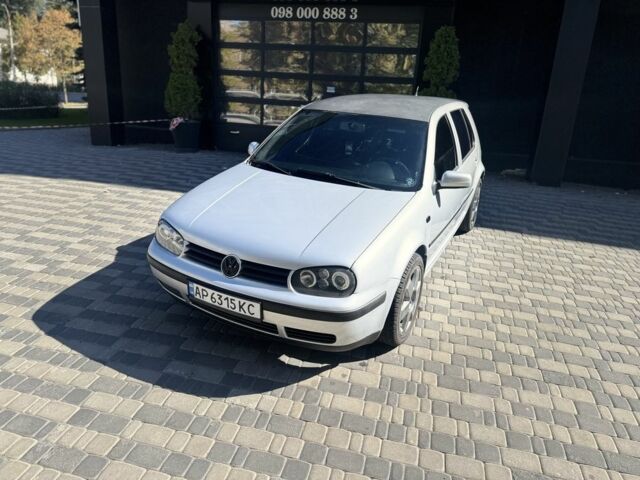 Серый Фольксваген Гольф, объемом двигателя 1.6 л и пробегом 250 тыс. км за 4200 $, фото 2 на Automoto.ua