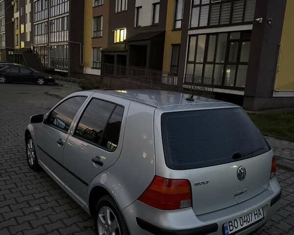 Серый Фольксваген Гольф, объемом двигателя 1.39 л и пробегом 244 тыс. км за 3849 $, фото 11 на Automoto.ua