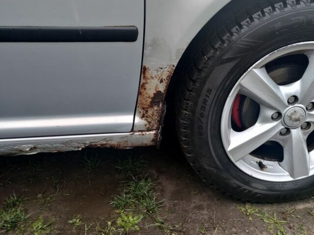 Сірий Фольксваген Гольф, об'ємом двигуна 1.4 л та пробігом 265 тис. км за 3200 $, фото 9 на Automoto.ua