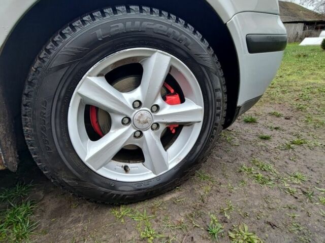 Сірий Фольксваген Гольф, об'ємом двигуна 1.4 л та пробігом 265 тис. км за 3200 $, фото 6 на Automoto.ua