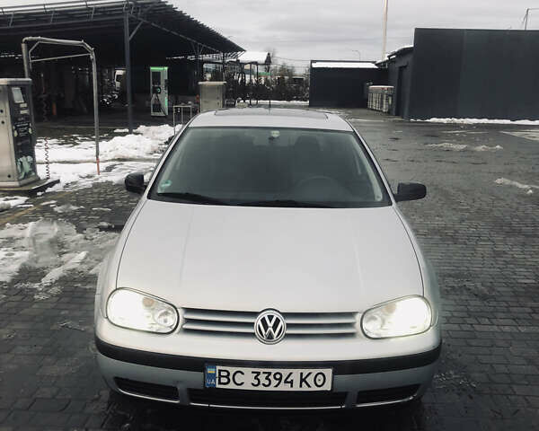 Серый Фольксваген Гольф, объемом двигателя 1.6 л и пробегом 206 тыс. км за 3999 $, фото 3 на Automoto.ua