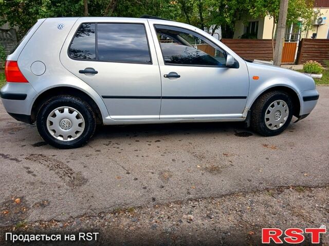 Серый Фольксваген Гольф, объемом двигателя 1.4 л и пробегом 285 тыс. км за 3499 $, фото 4 на Automoto.ua