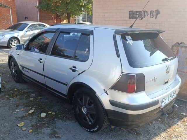 Сірий Фольксваген Гольф, об'ємом двигуна 1.6 л та пробігом 100 тис. км за 1550 $, фото 14 на Automoto.ua