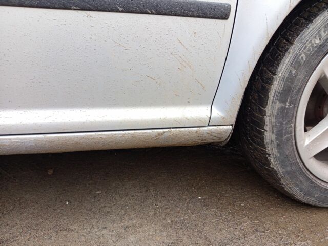 Серый Фольксваген Гольф, объемом двигателя 1.4 л и пробегом 180 тыс. км за 3555 $, фото 7 на Automoto.ua