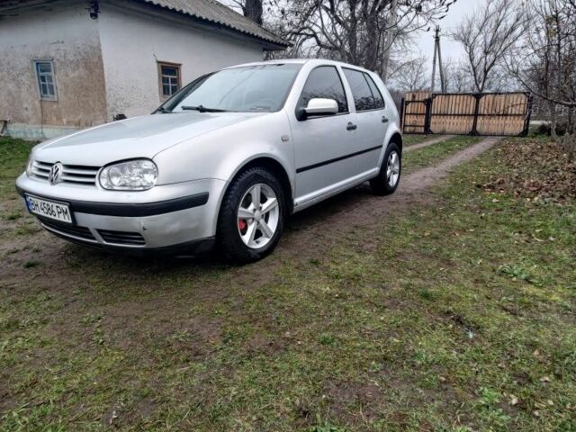 Сірий Фольксваген Гольф, об'ємом двигуна 1.4 л та пробігом 265 тис. км за 3200 $, фото 2 на Automoto.ua