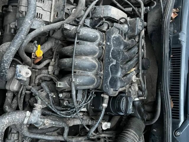 Серый Фольксваген Гольф, объемом двигателя 1.6 л и пробегом 29 тыс. км за 3200 $, фото 11 на Automoto.ua