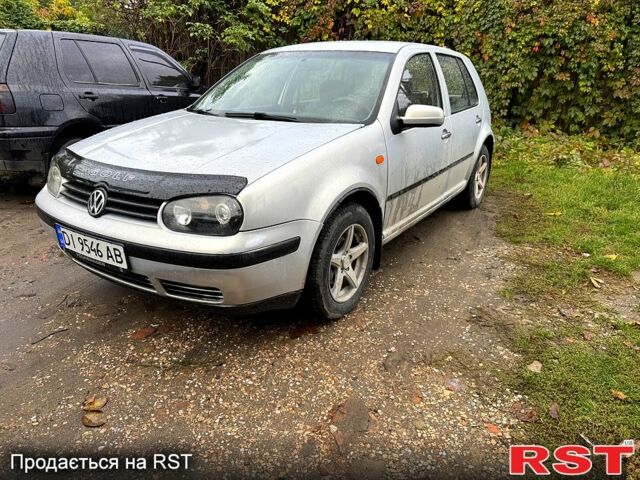 Серый Фольксваген Гольф, объемом двигателя 1.6 л и пробегом 400 тыс. км за 3200 $, фото 3 на Automoto.ua