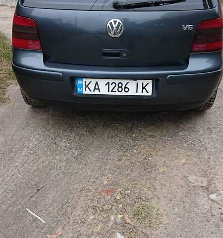 Серый Фольксваген Гольф, объемом двигателя 2 л и пробегом 248 тыс. км за 3600 $, фото 6 на Automoto.ua