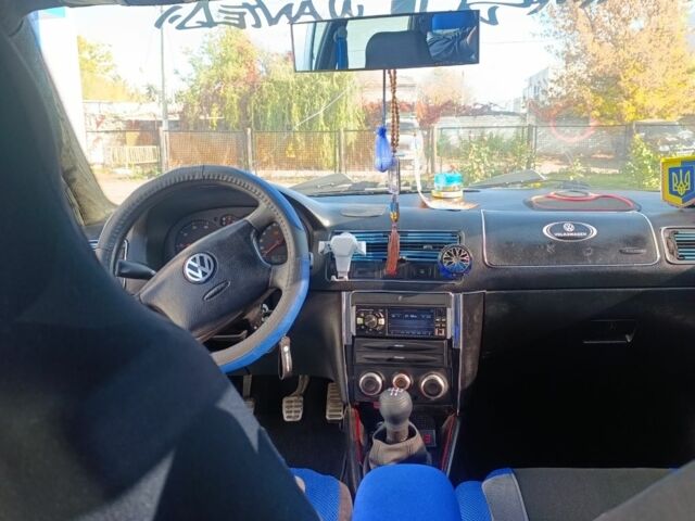 Сірий Фольксваген Гольф, об'ємом двигуна 1.6 л та пробігом 100 тис. км за 1550 $, фото 8 на Automoto.ua