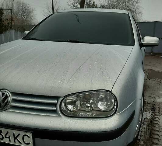 Серый Фольксваген Гольф, объемом двигателя 1.39 л и пробегом 251 тыс. км за 4500 $, фото 13 на Automoto.ua