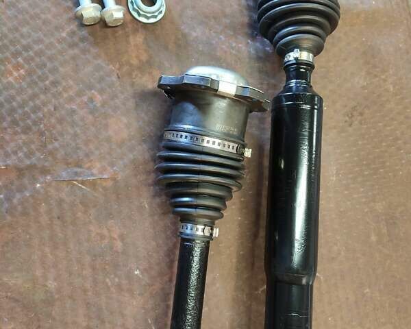 Серый Фольксваген Гольф, объемом двигателя 1.78 л и пробегом 314 тыс. км за 7000 $, фото 10 на Automoto.ua