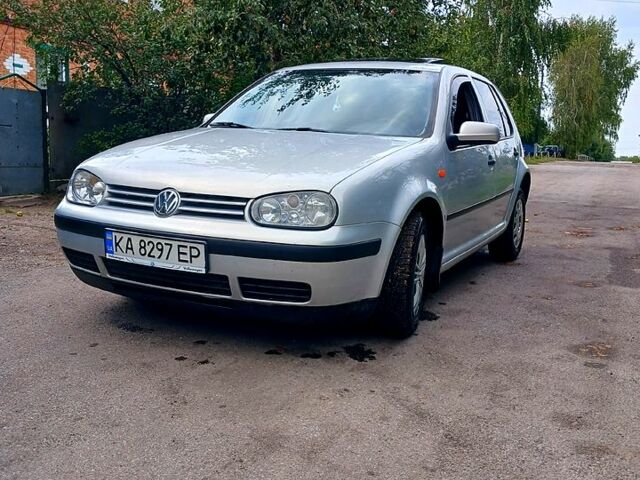 Серый Фольксваген Гольф, объемом двигателя 1.4 л и пробегом 285 тыс. км за 3499 $, фото 1 на Automoto.ua