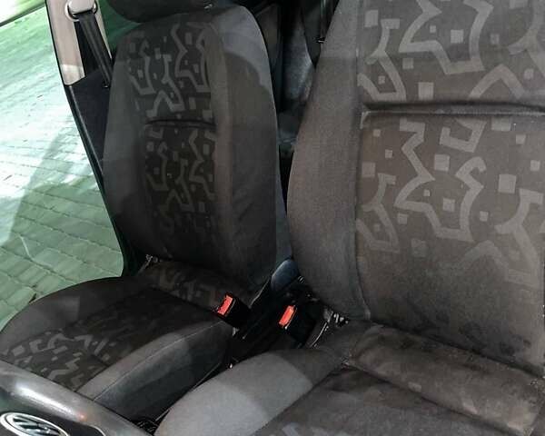 Сірий Фольксваген Гольф, об'ємом двигуна 1.39 л та пробігом 336 тис. км за 2700 $, фото 12 на Automoto.ua