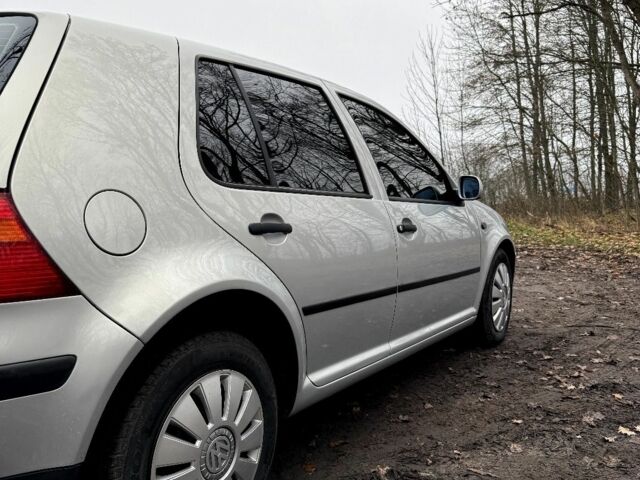 Серый Фольксваген Гольф, объемом двигателя 1.4 л и пробегом 251 тыс. км за 4500 $, фото 7 на Automoto.ua