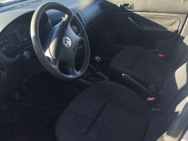 Серый Фольксваген Гольф, объемом двигателя 1.4 л и пробегом 260 тыс. км за 2500 $, фото 7 на Automoto.ua