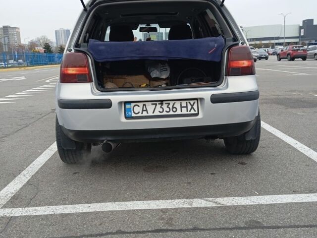 Серый Фольксваген Гольф, объемом двигателя 1.4 л и пробегом 320 тыс. км за 3800 $, фото 2 на Automoto.ua