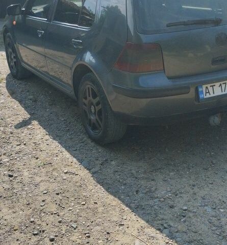 Серый Фольксваген Гольф, объемом двигателя 1.9 л и пробегом 560 тыс. км за 3250 $, фото 3 на Automoto.ua