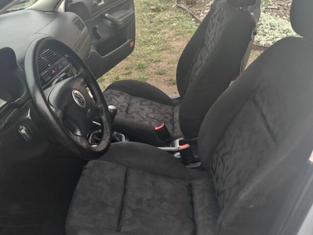 Сірий Фольксваген Гольф, об'ємом двигуна 1.4 л та пробігом 265 тис. км за 3200 $, фото 15 на Automoto.ua