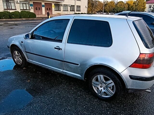 Серый Фольксваген Гольф, объемом двигателя 1.4 л и пробегом 344 тыс. км за 3500 $, фото 3 на Automoto.ua