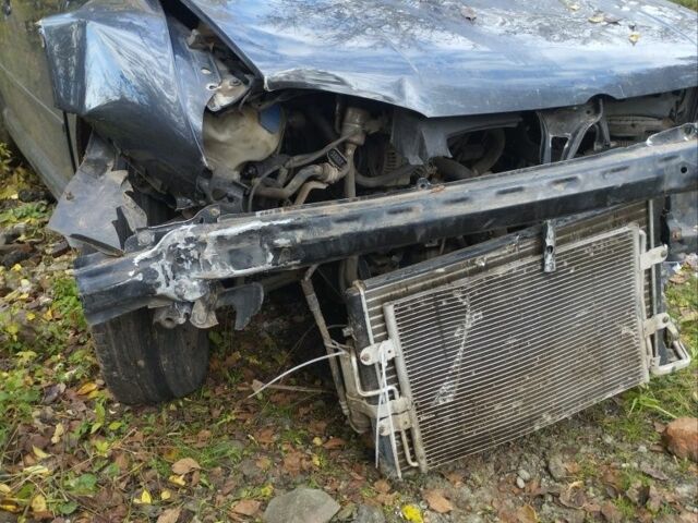 Серый Фольксваген Гольф, объемом двигателя 1 л и пробегом 308 тыс. км за 1307 $, фото 2 на Automoto.ua