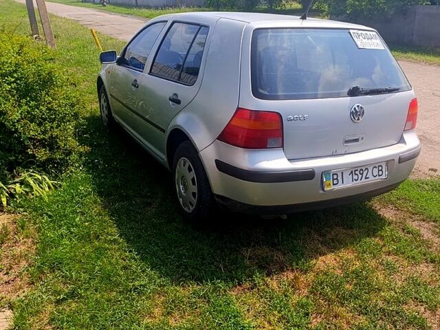 Серый Фольксваген Гольф, объемом двигателя 1.4 л и пробегом 150 тыс. км за 3500 $, фото 2 на Automoto.ua