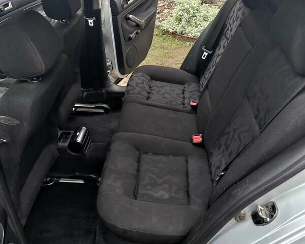 Сірий Фольксваген Гольф, об'ємом двигуна 1.4 л та пробігом 165 тис. км за 3200 $, фото 14 на Automoto.ua