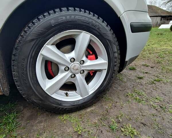 Сірий Фольксваген Гольф, об'ємом двигуна 1.4 л та пробігом 165 тис. км за 3200 $, фото 6 на Automoto.ua