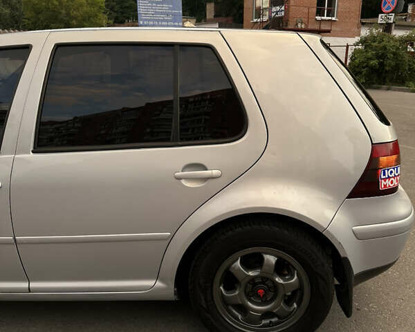 Сірий Фольксваген Гольф, об'ємом двигуна 1.6 л та пробігом 280 тис. км за 4000 $, фото 8 на Automoto.ua