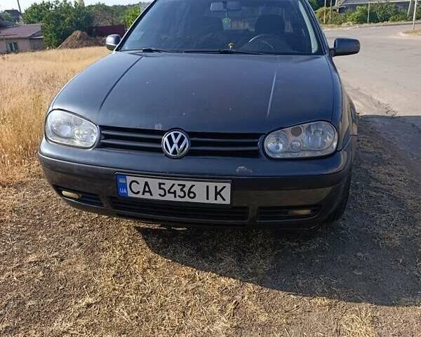 Серый Фольксваген Гольф, объемом двигателя 1.4 л и пробегом 367 тыс. км за 3200 $, фото 9 на Automoto.ua