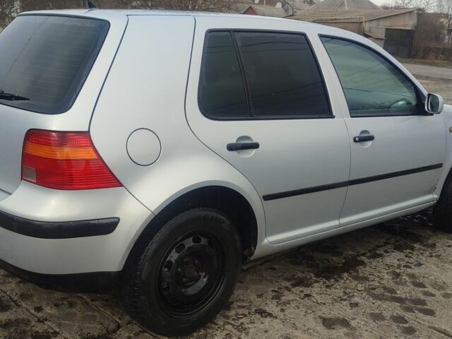 Сірий Фольксваген Гольф, об'ємом двигуна 1.4 л та пробігом 300 тис. км за 3200 $, фото 2 на Automoto.ua