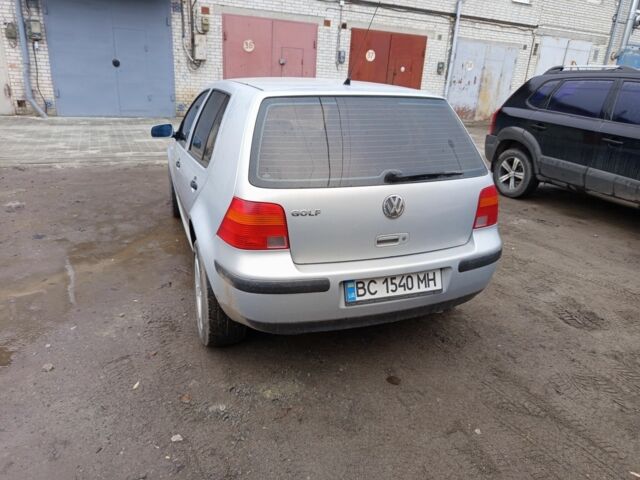 Серый Фольксваген Гольф, объемом двигателя 1.4 л и пробегом 180 тыс. км за 3555 $, фото 1 на Automoto.ua