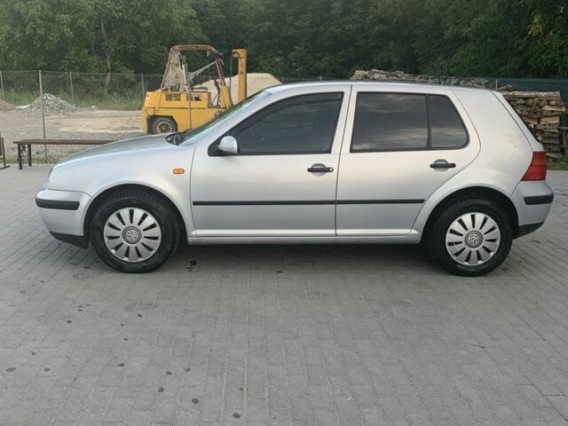 Сірий Фольксваген Гольф, об'ємом двигуна 1.6 л та пробігом 280 тис. км за 3850 $, фото 5 на Automoto.ua