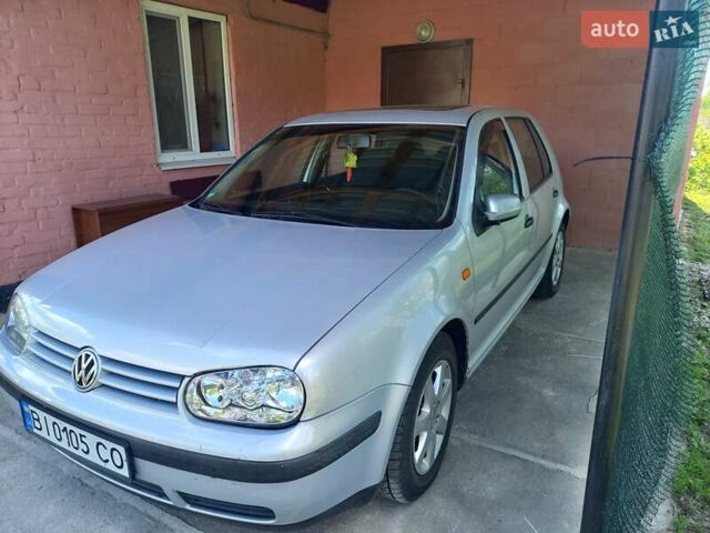 Серый Фольксваген Гольф, объемом двигателя 1.39 л и пробегом 212 тыс. км за 3350 $, фото 4 на Automoto.ua
