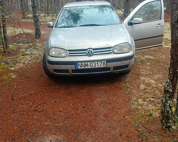 Серый Фольксваген Гольф, объемом двигателя 1.9 л и пробегом 300 тыс. км за 1300 $, фото 4 на Automoto.ua