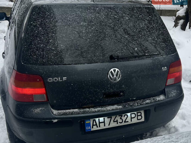 Серый Фольксваген Гольф, объемом двигателя 1.6 л и пробегом 260 тыс. км за 4000 $, фото 25 на Automoto.ua
