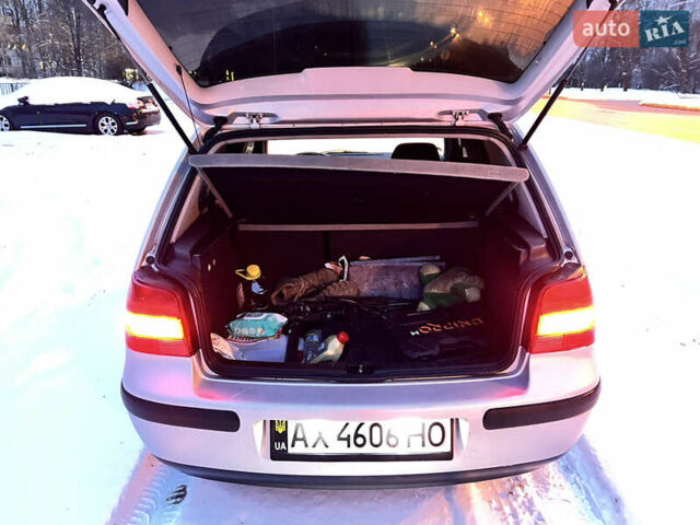 Серый Фольксваген Гольф, объемом двигателя 1.6 л и пробегом 290 тыс. км за 3900 $, фото 7 на Automoto.ua