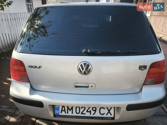 Сірий Фольксваген Гольф, об'ємом двигуна 1.6 л та пробігом 317 тис. км за 3333 $, фото 1 на Automoto.ua