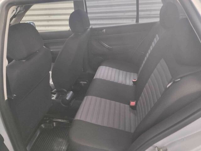 Серый Фольксваген Гольф, объемом двигателя 1.4 л и пробегом 270 тыс. км за 4200 $, фото 8 на Automoto.ua