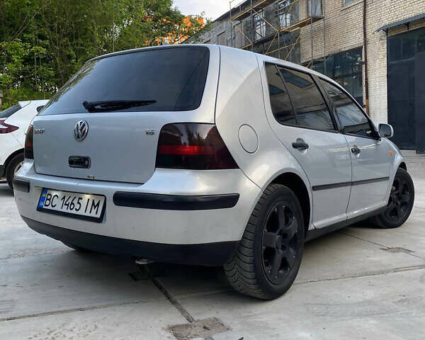Фольксваген Гольф 1998 у Львові на Automoto.ua Сірий Фольксваген Гольф, об'ємом двигуна 1.6 л та пробігом 120 тис. км за 3500 $, фото 4 на Automoto.ua