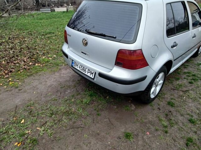 Сірий Фольксваген Гольф, об'ємом двигуна 1.4 л та пробігом 265 тис. км за 3200 $, фото 4 на Automoto.ua