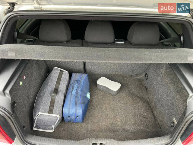 Сірий Фольксваген Гольф, об'ємом двигуна 1.78 л та пробігом 215 тис. км за 3800 $, фото 8 на Automoto.ua