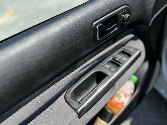 Сірий Фольксваген Гольф, об'ємом двигуна 1.4 л та пробігом 190 тис. км за 1399 $, фото 9 на Automoto.ua