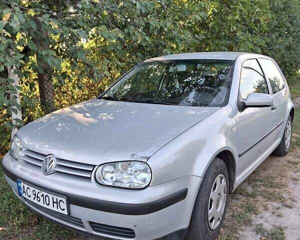 Серый Фольксваген Гольф, объемом двигателя 1.39 л и пробегом 203 тыс. км за 2450 $, фото 19 на Automoto.ua