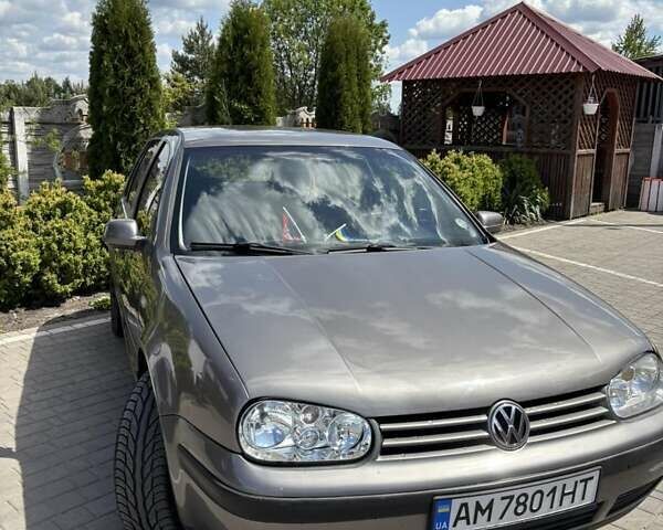 Серый Фольксваген Гольф, объемом двигателя 1.4 л и пробегом 270 тыс. км за 3900 $, фото 14 на Automoto.ua